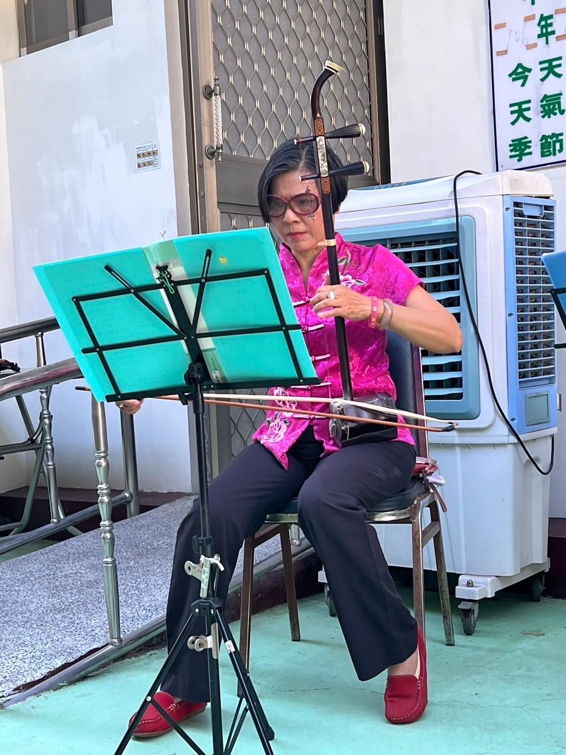 林秋薇